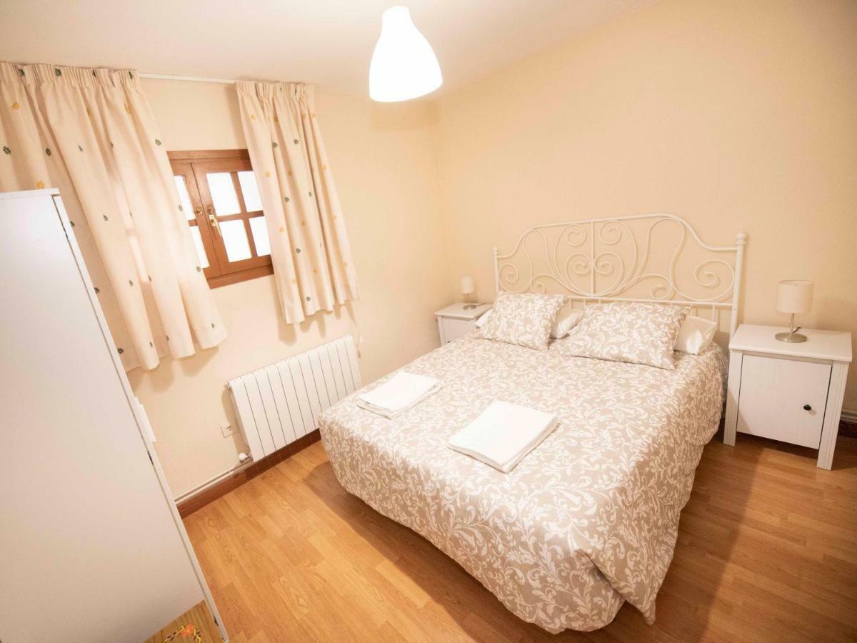 Espacios Blanco Plaza Del Viejo Coso Appartement Valladolid Buitenkant foto