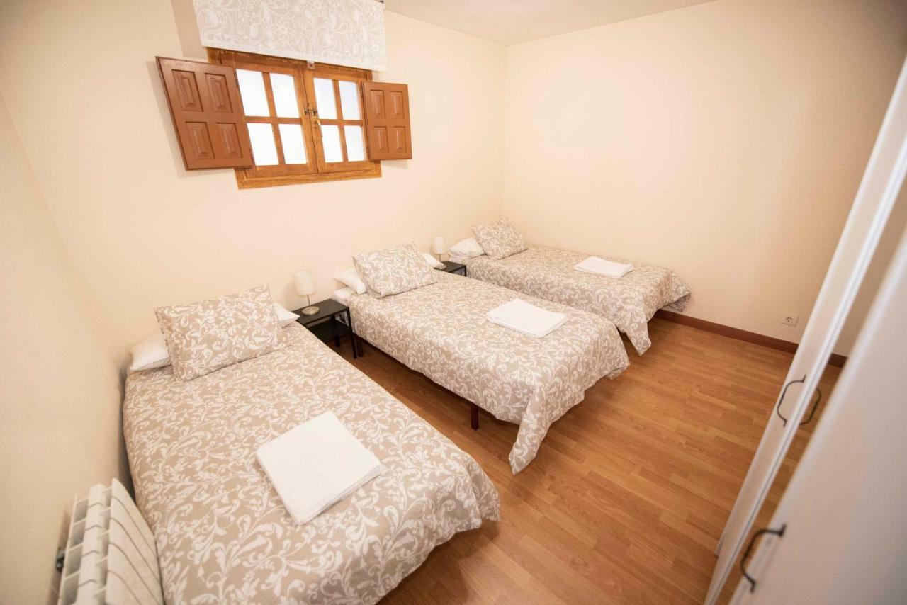 Espacios Blanco Plaza Del Viejo Coso Appartement Valladolid Buitenkant foto